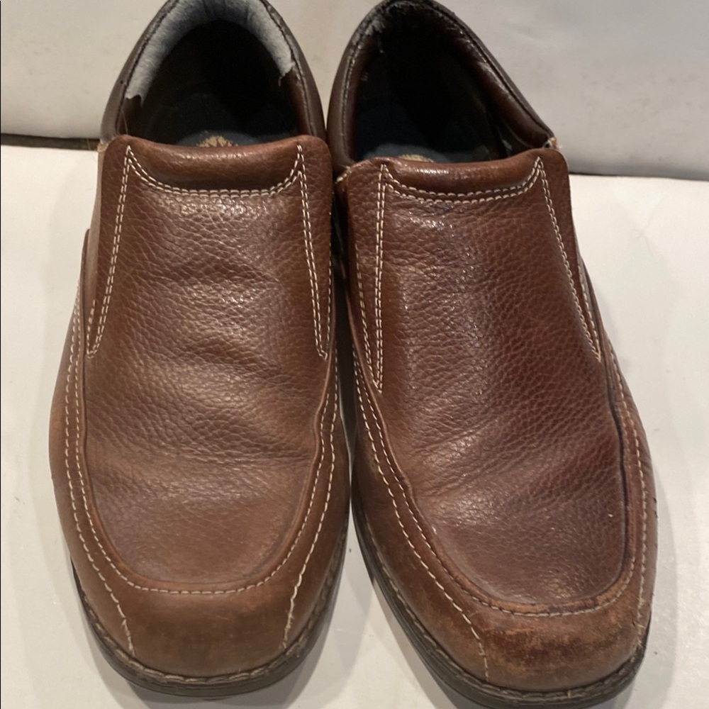 Earth Spirit Brown Leather Slip-Ons